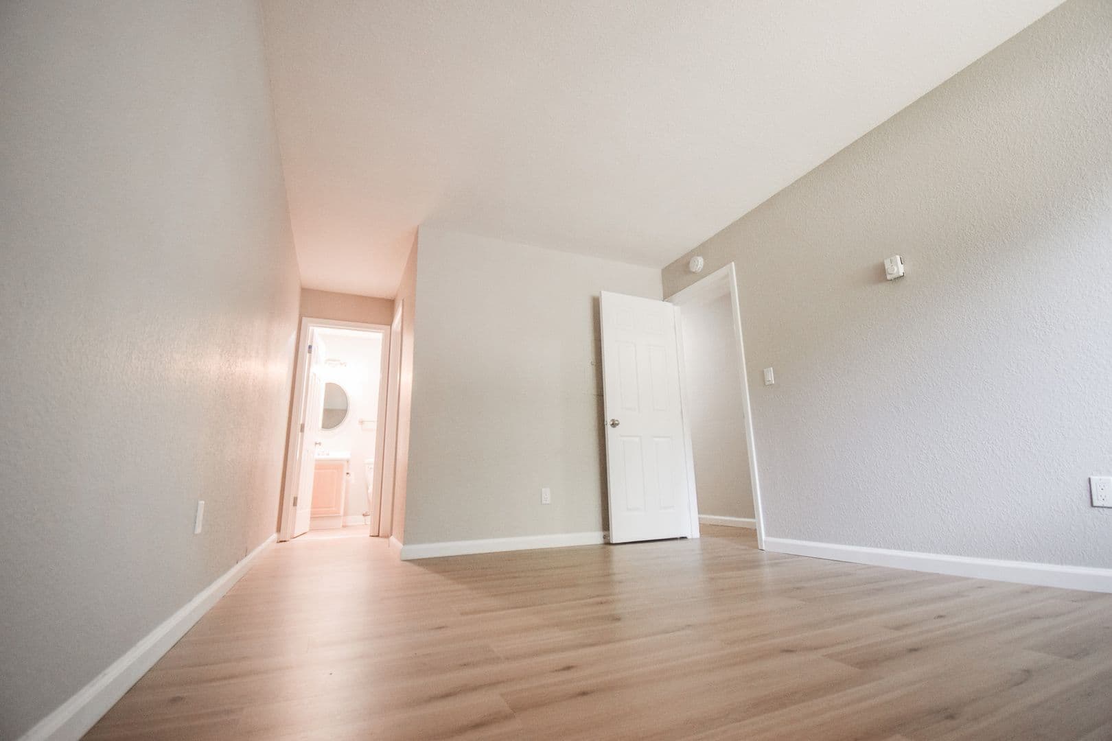 Beaverton House: 9515 SW 146th Terrace C-2