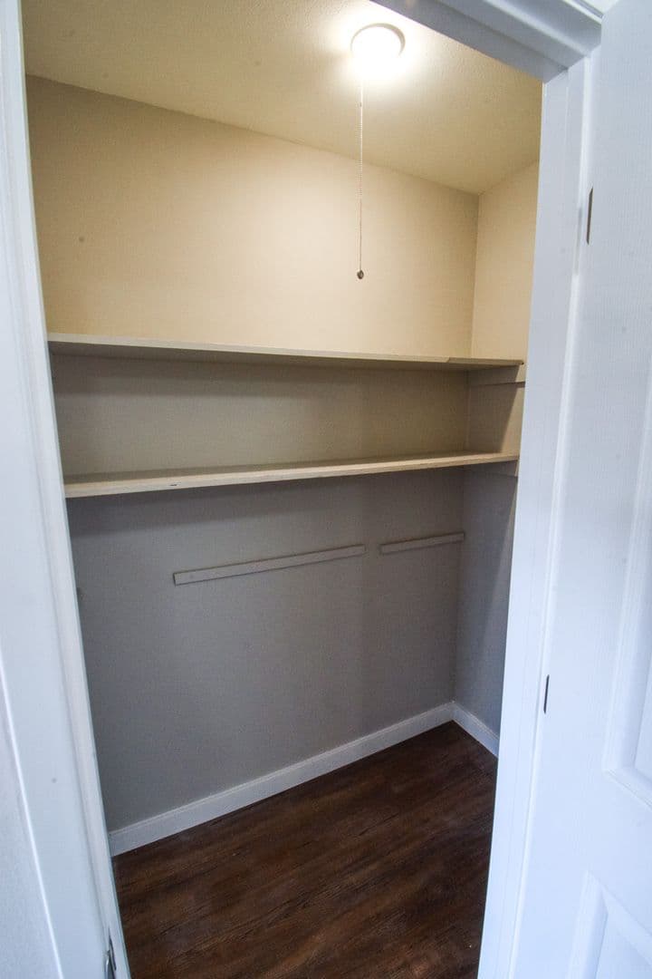Portland Apartment: 3560 SW Vista Drive