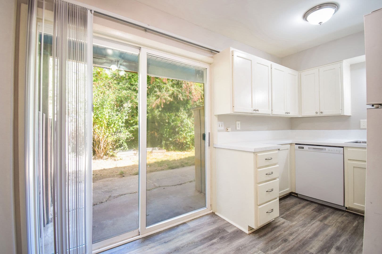 Portland Apartment: 6730 & 6740 SW Canyon Road