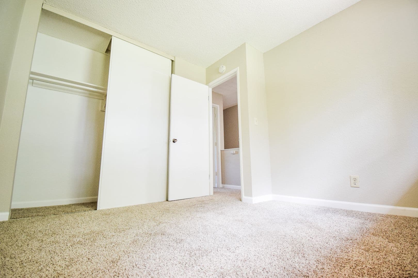 Wilsonville Apartment: 9425 SW Tauchman Street