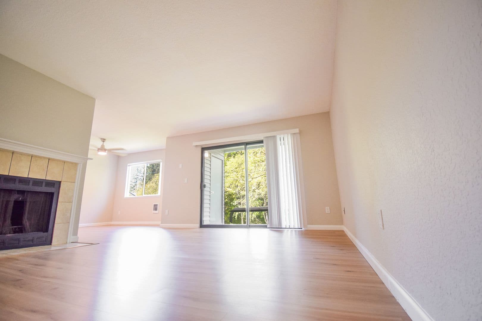 Beaverton House: 9515 SW 146th Terrace C-2