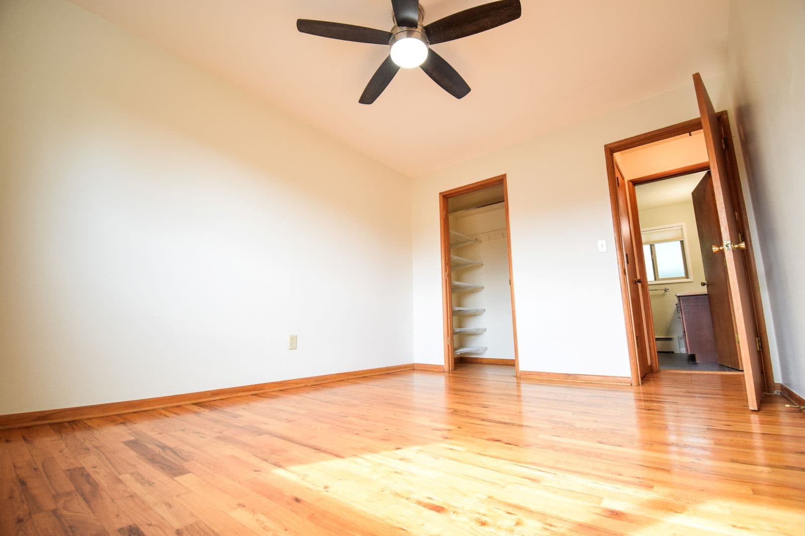 Portland Condo: 908 SW Gaines St. Unit 14