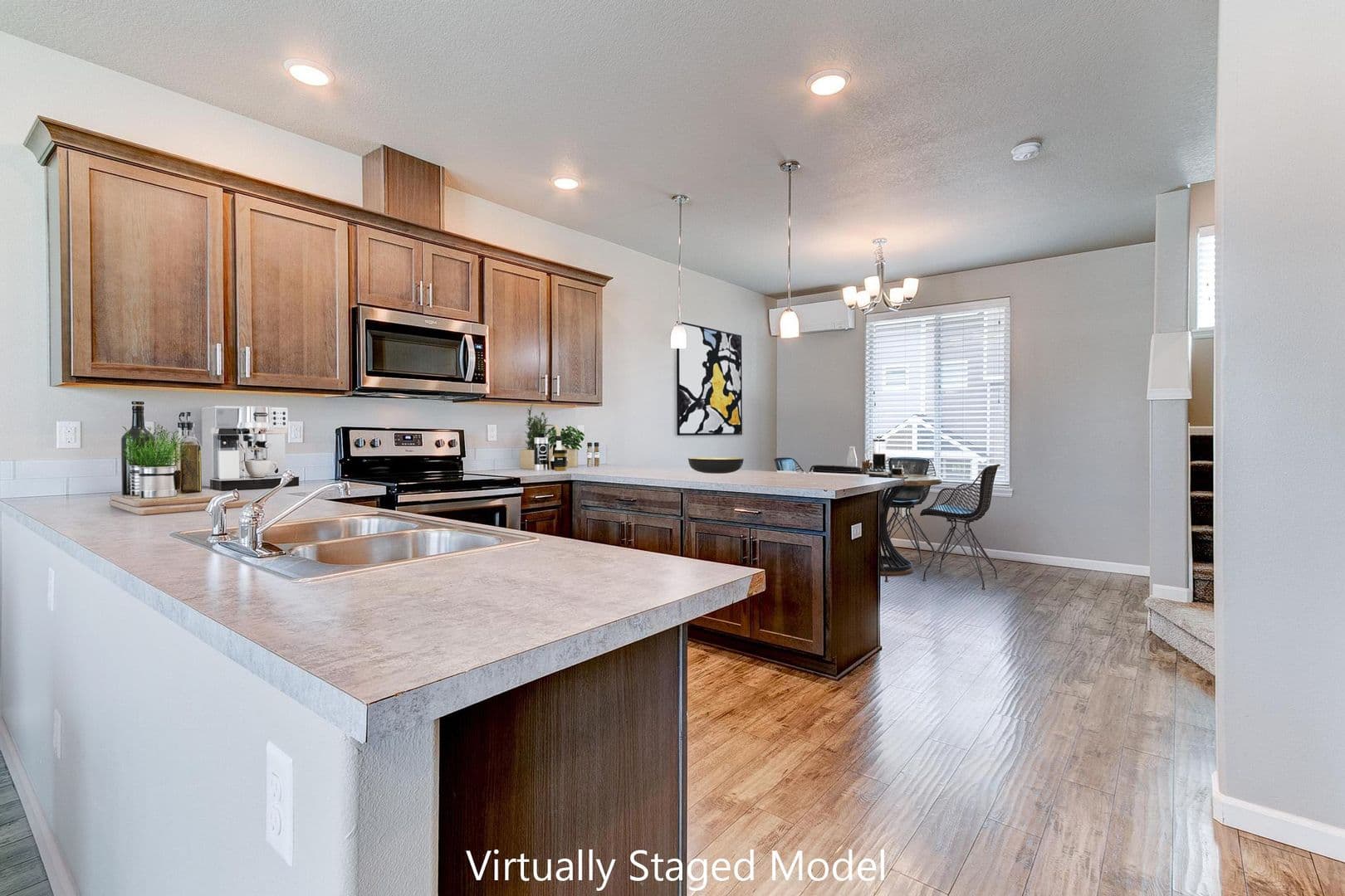 Beaverton Townhome: 16571-16689 SW Barsotti Street