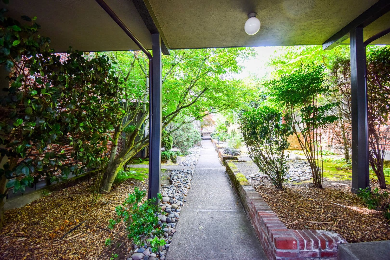 Portland Condo: 908 SW Gaines St. Unit 14