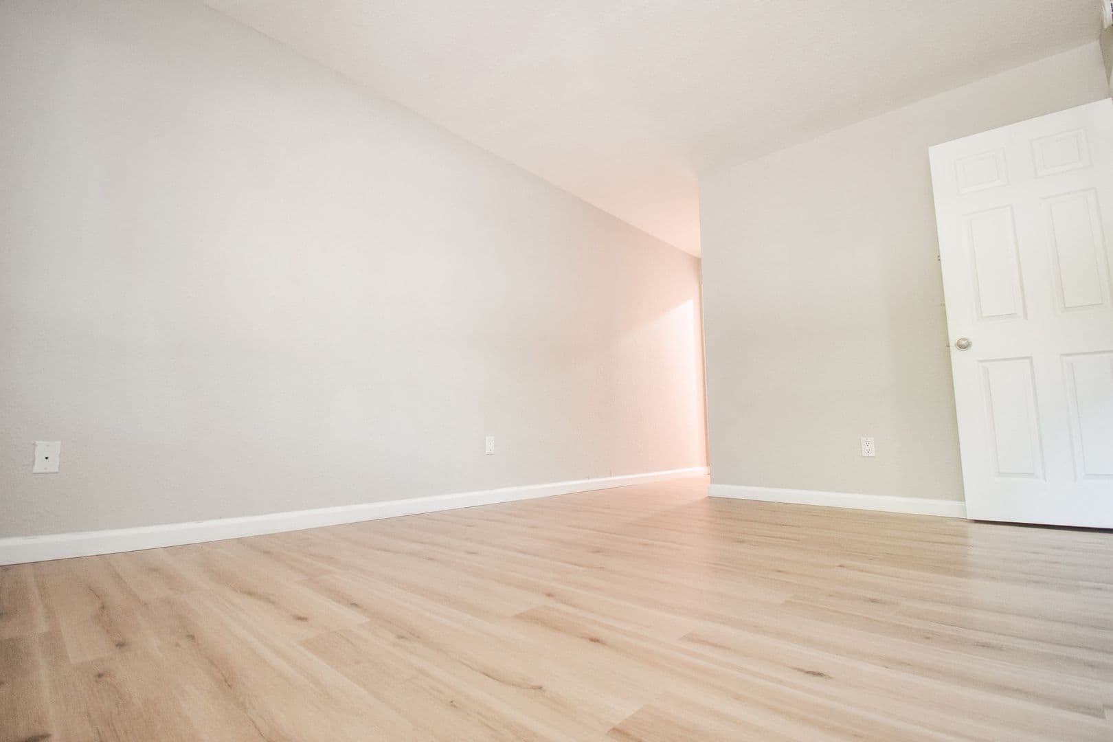 Beaverton House: 9515 SW 146th Terrace C-2