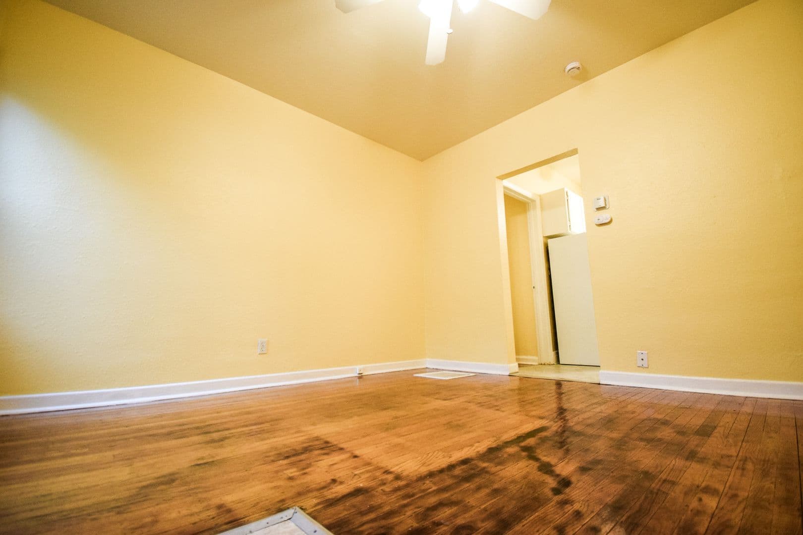 Portland Apartment: 1724 NE Killingsworth St.