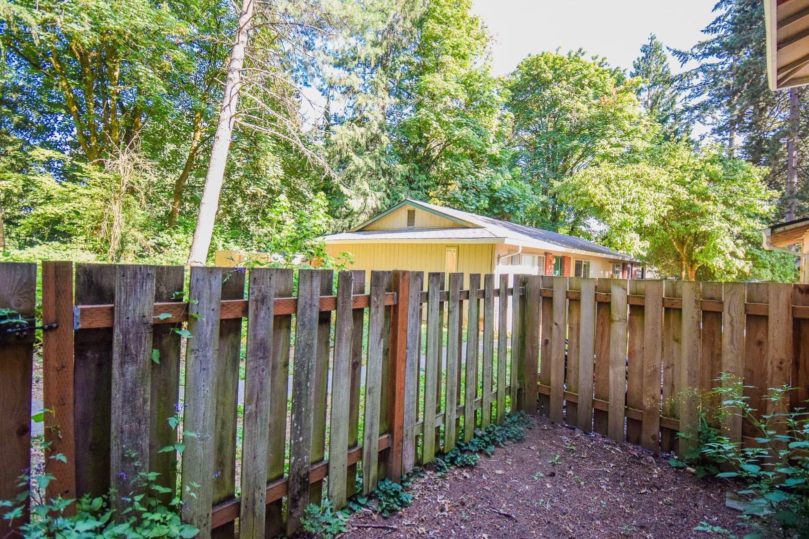Wilsonville Apartment: 9425 SW Tauchman Street