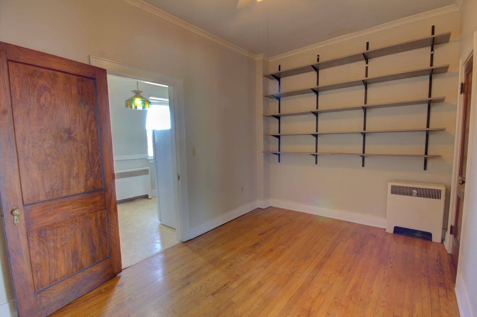 Rock Island Apartment: 1301-1305 2nd Ave