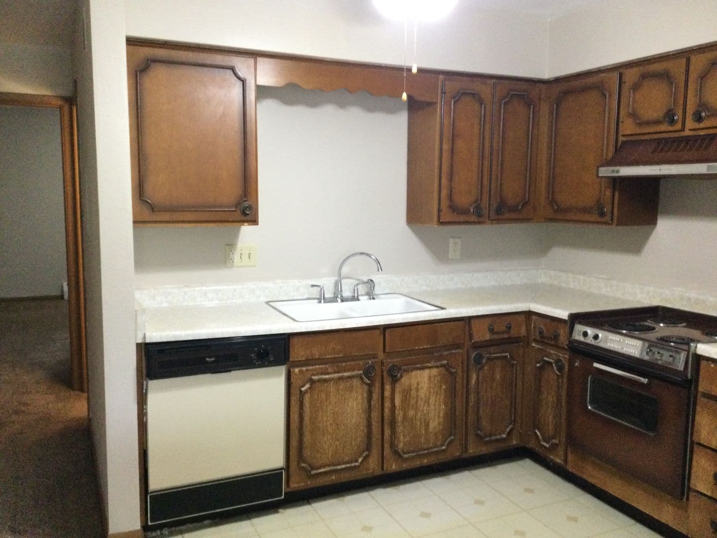 Moline Apartment: 3532 60th Street