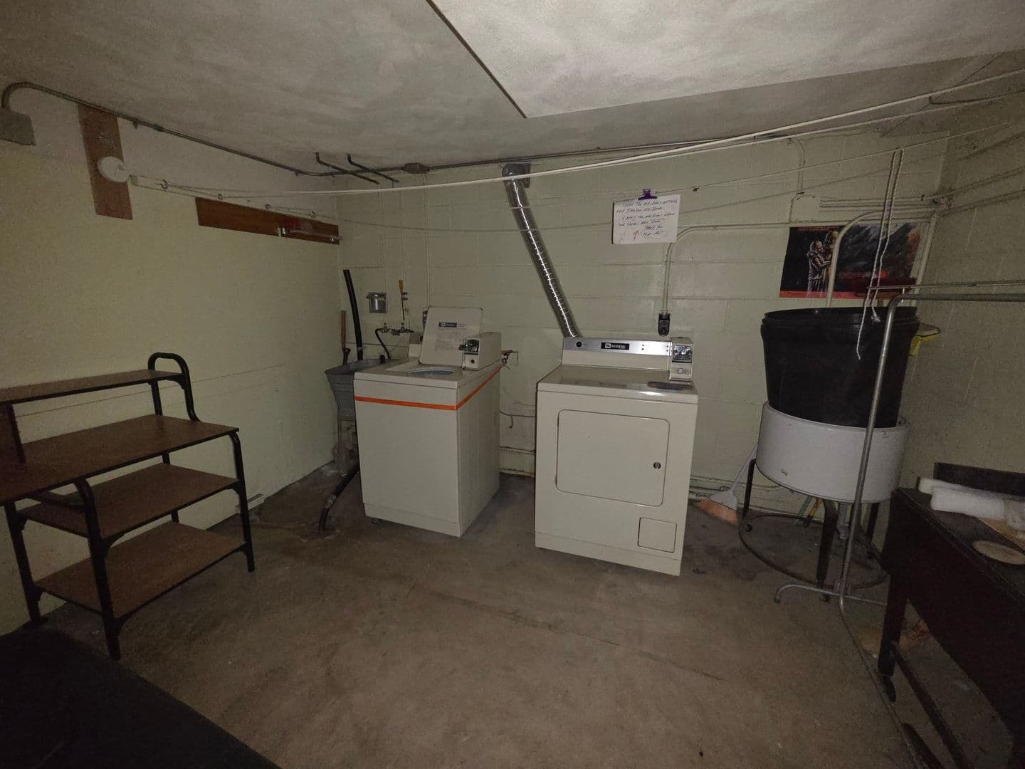 Moline Apartment: 1705 11th Ave