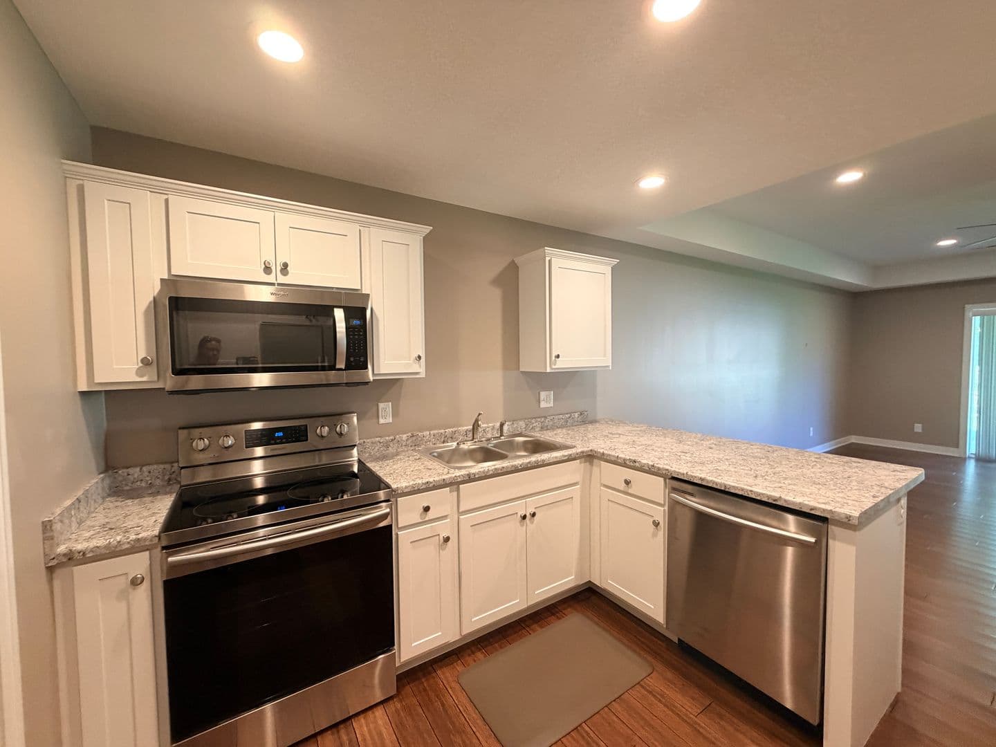 Moline House: 1420 51st Street Drive