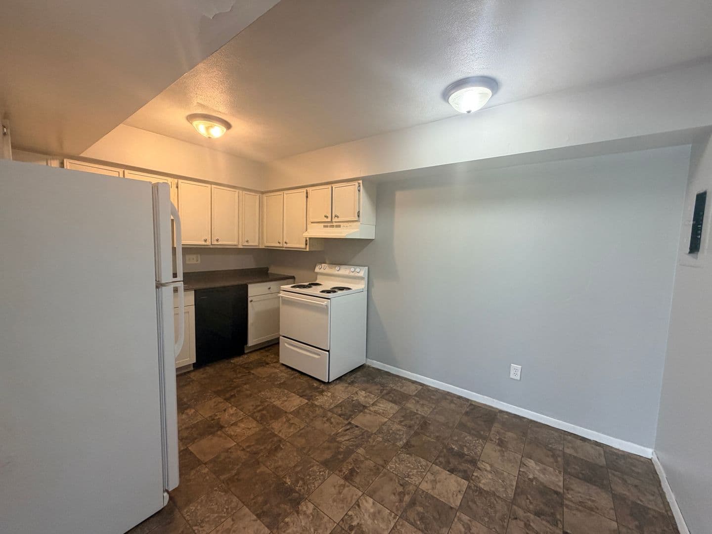 Moline Apartment: 4425 53rd Street