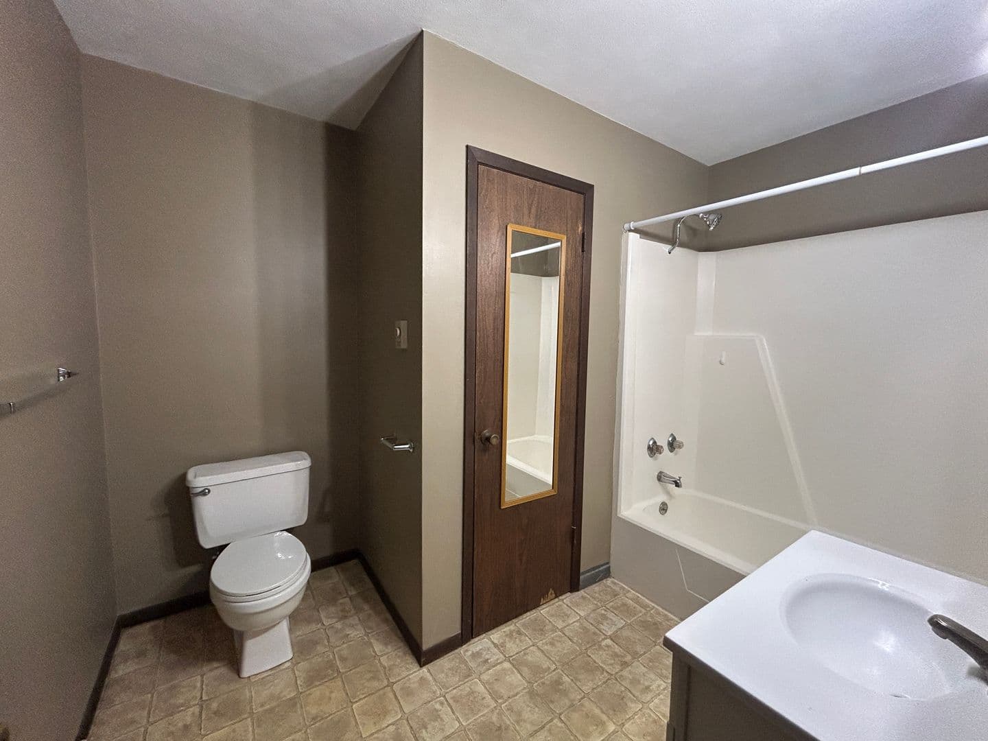 Port Byron Apartment: 210 North High Street