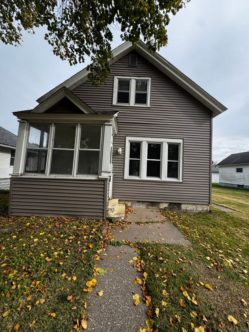 Rock Island House: 1125 37th Street