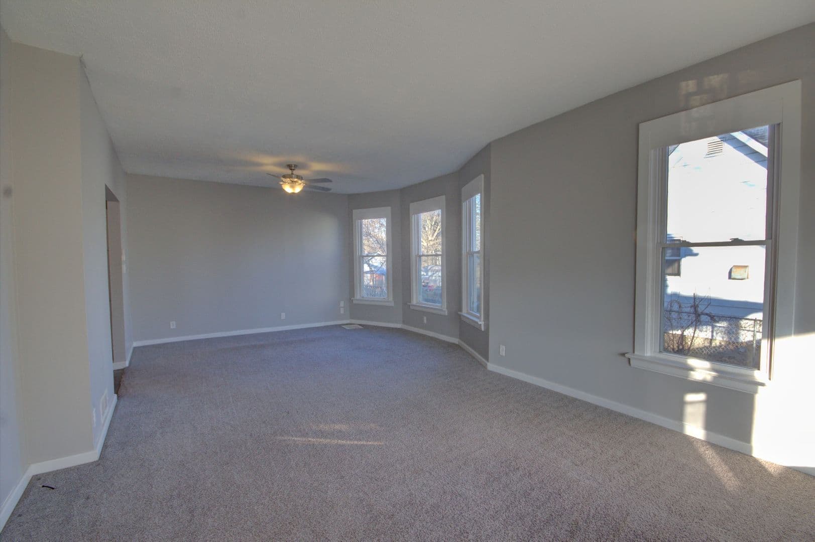 Davenport House: 2230 Redwood Ave.