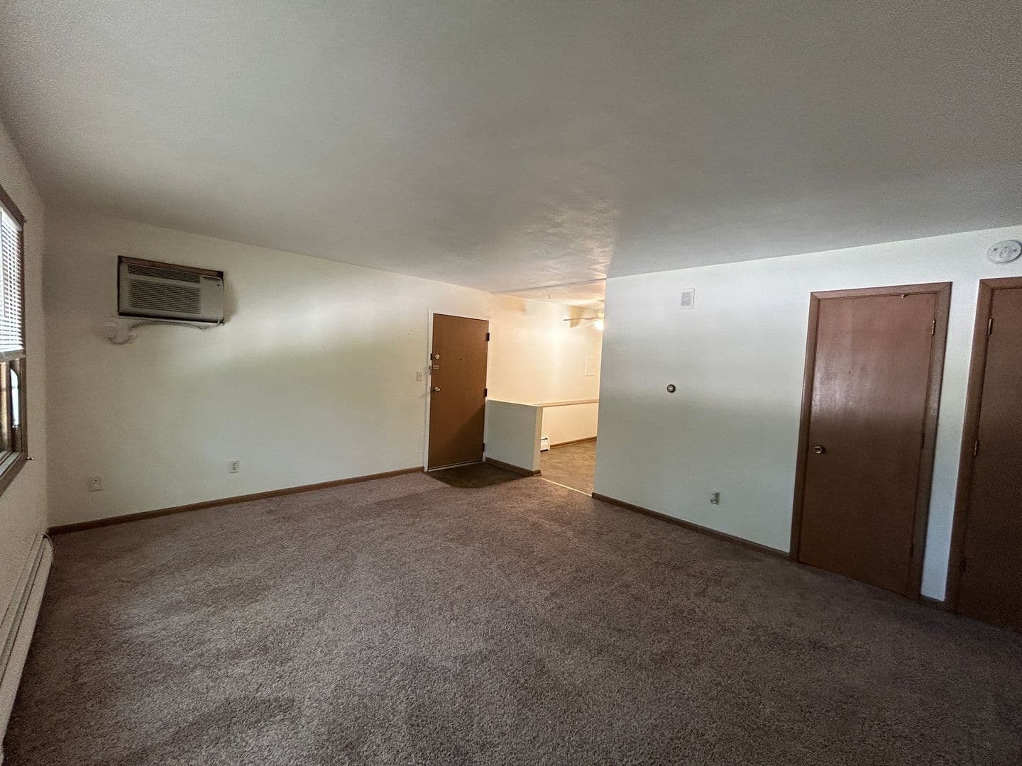 Moline Apartment: 3532 60th Street