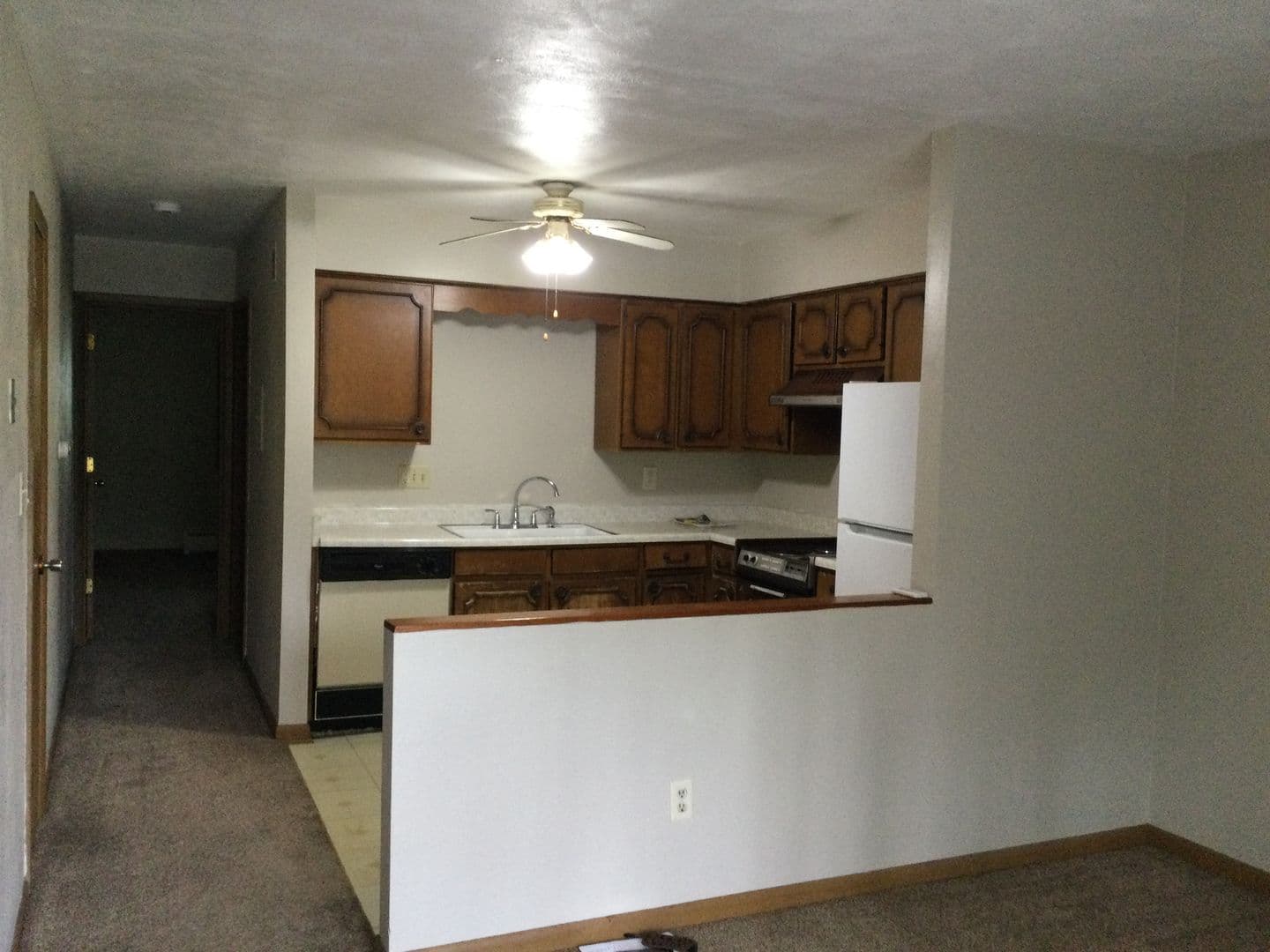 Moline Apartment: 3532 60th Street