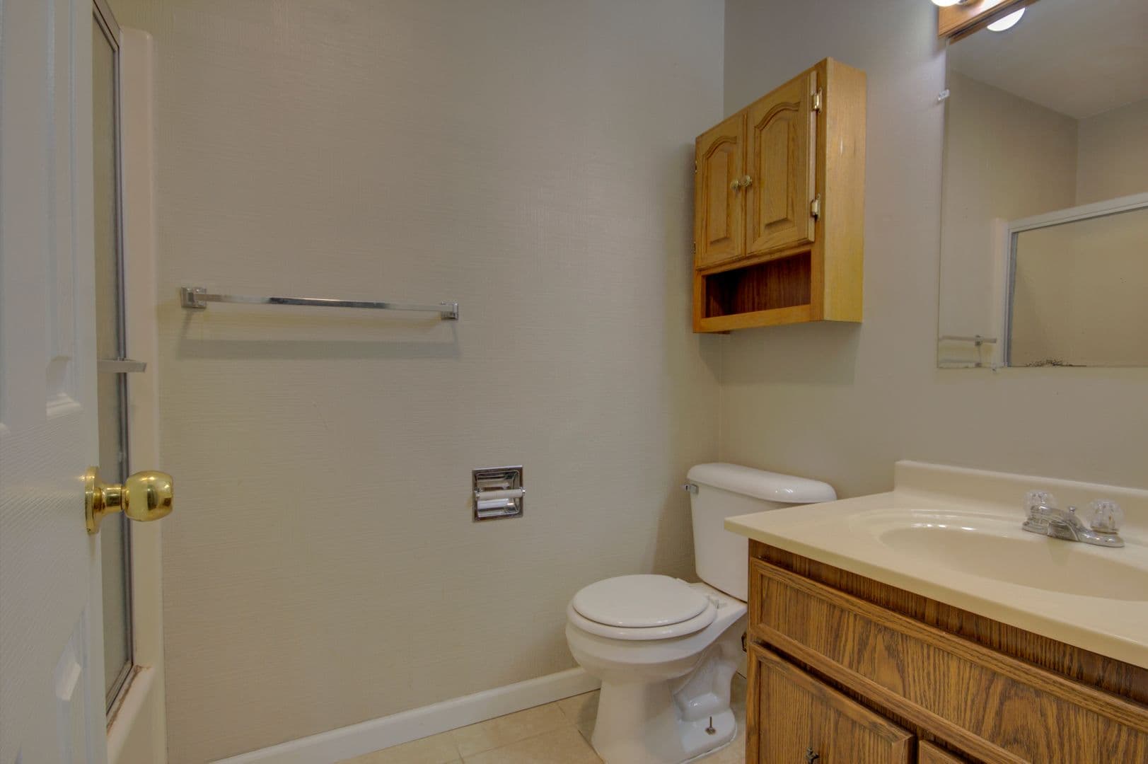 Moline Apartment: 3520 60th St