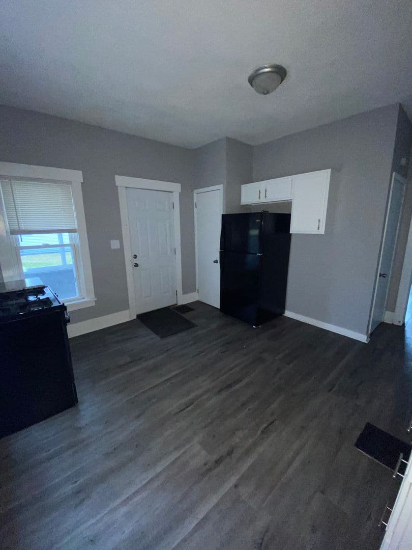 Davenport House: 2715 Carey Avenue