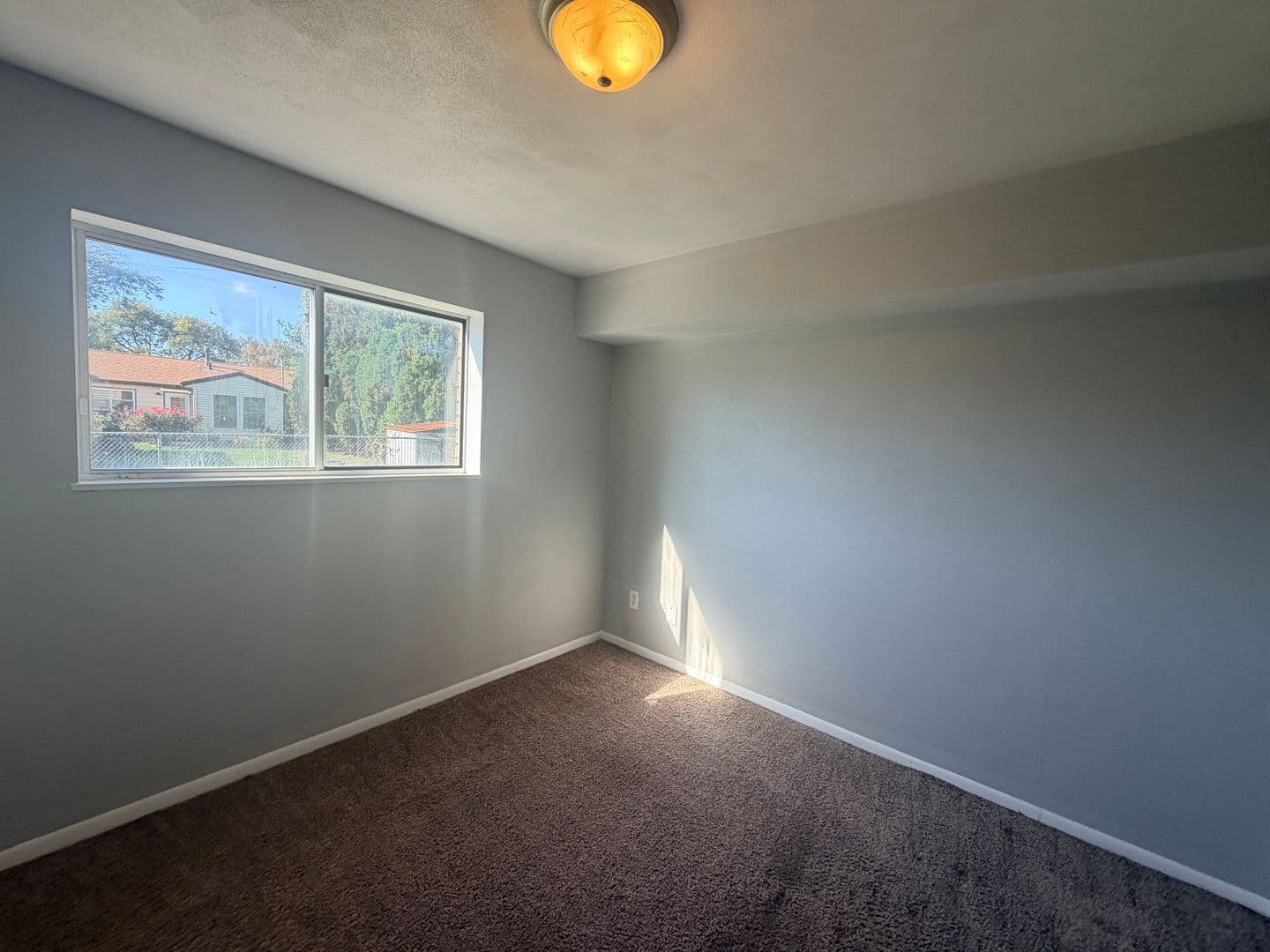 Moline Apartment: 4425 53rd Street