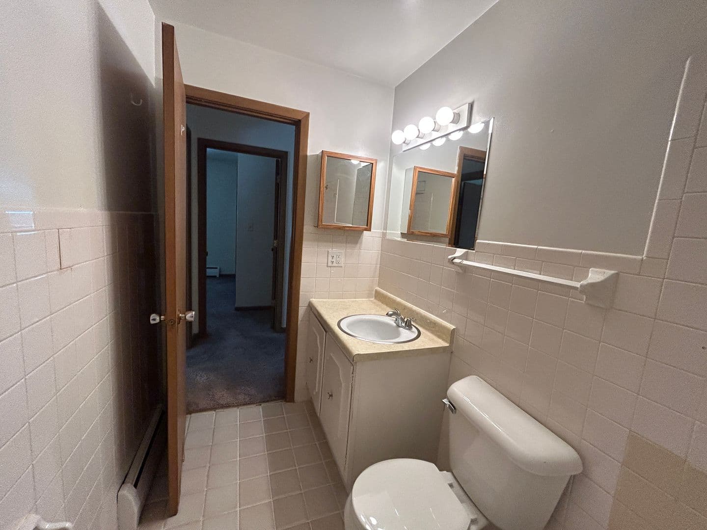 Moline Apartment: 3532 60th Street