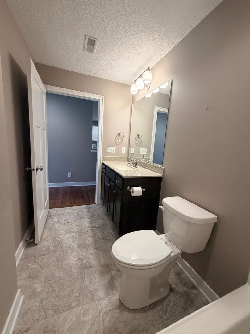 Moline House: 1420 51st Street Drive