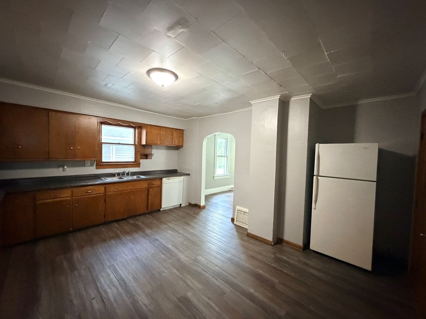 Moline House: 1227 4th Street