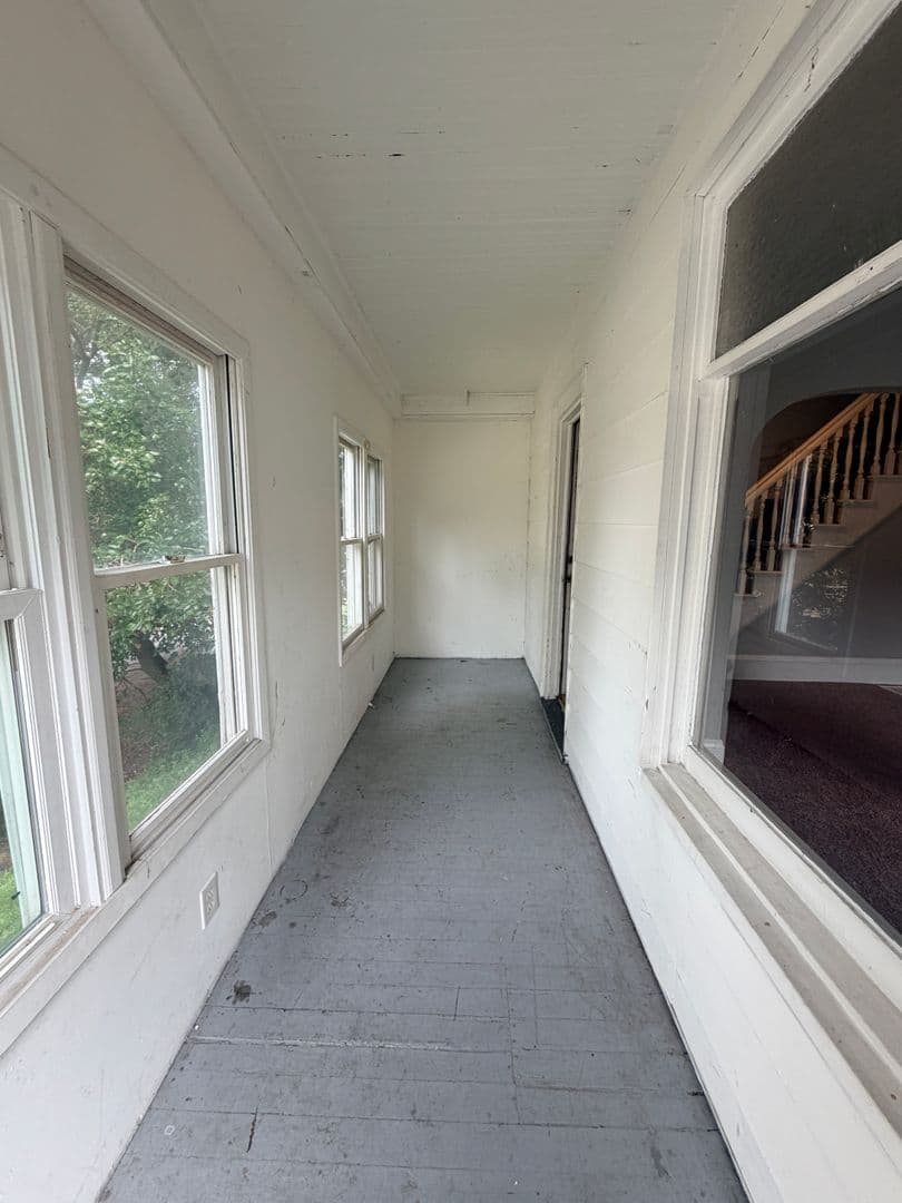 Moline House: 1614 13th Avenue