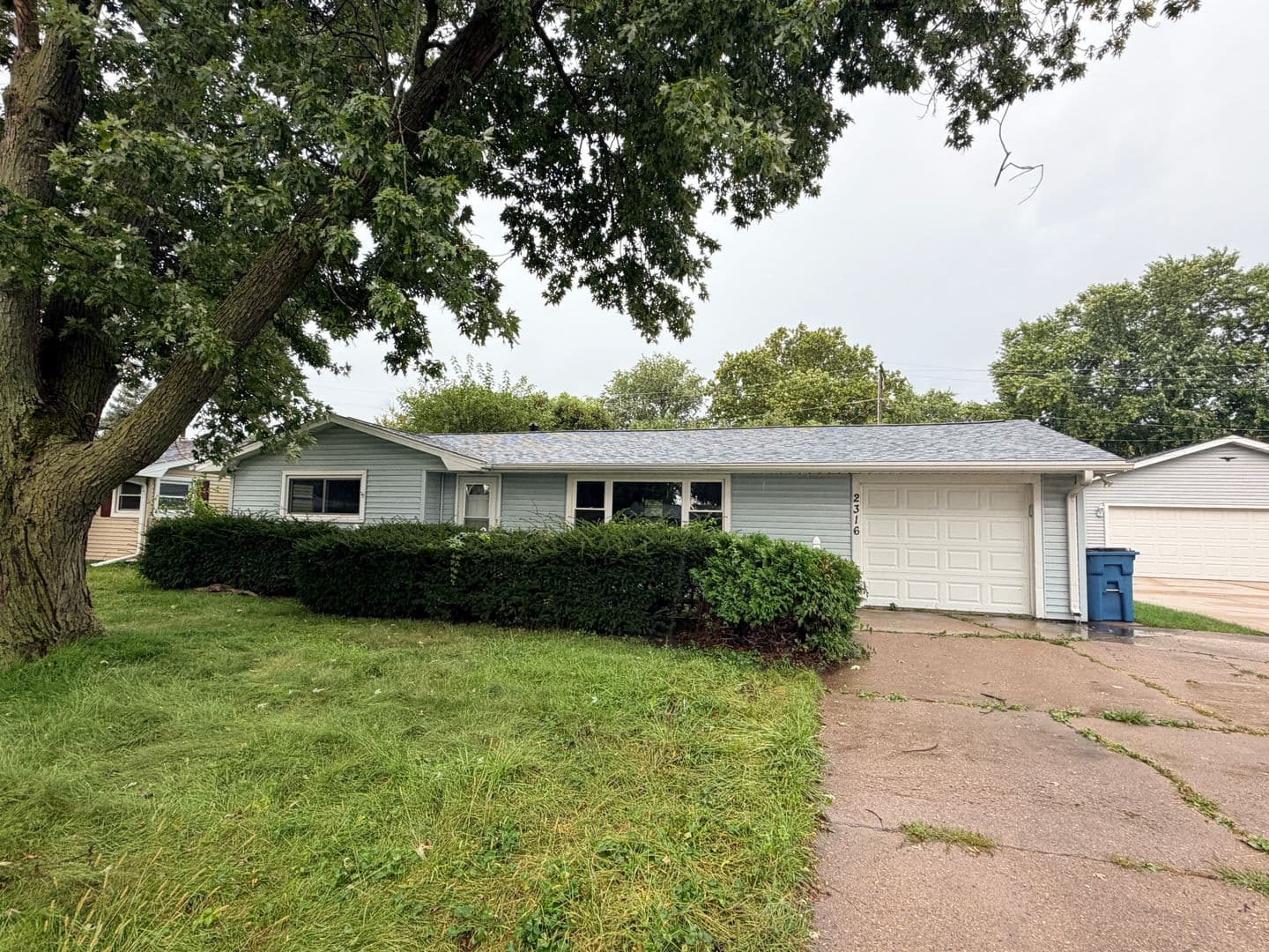 Silvis House: 2316 11th Street