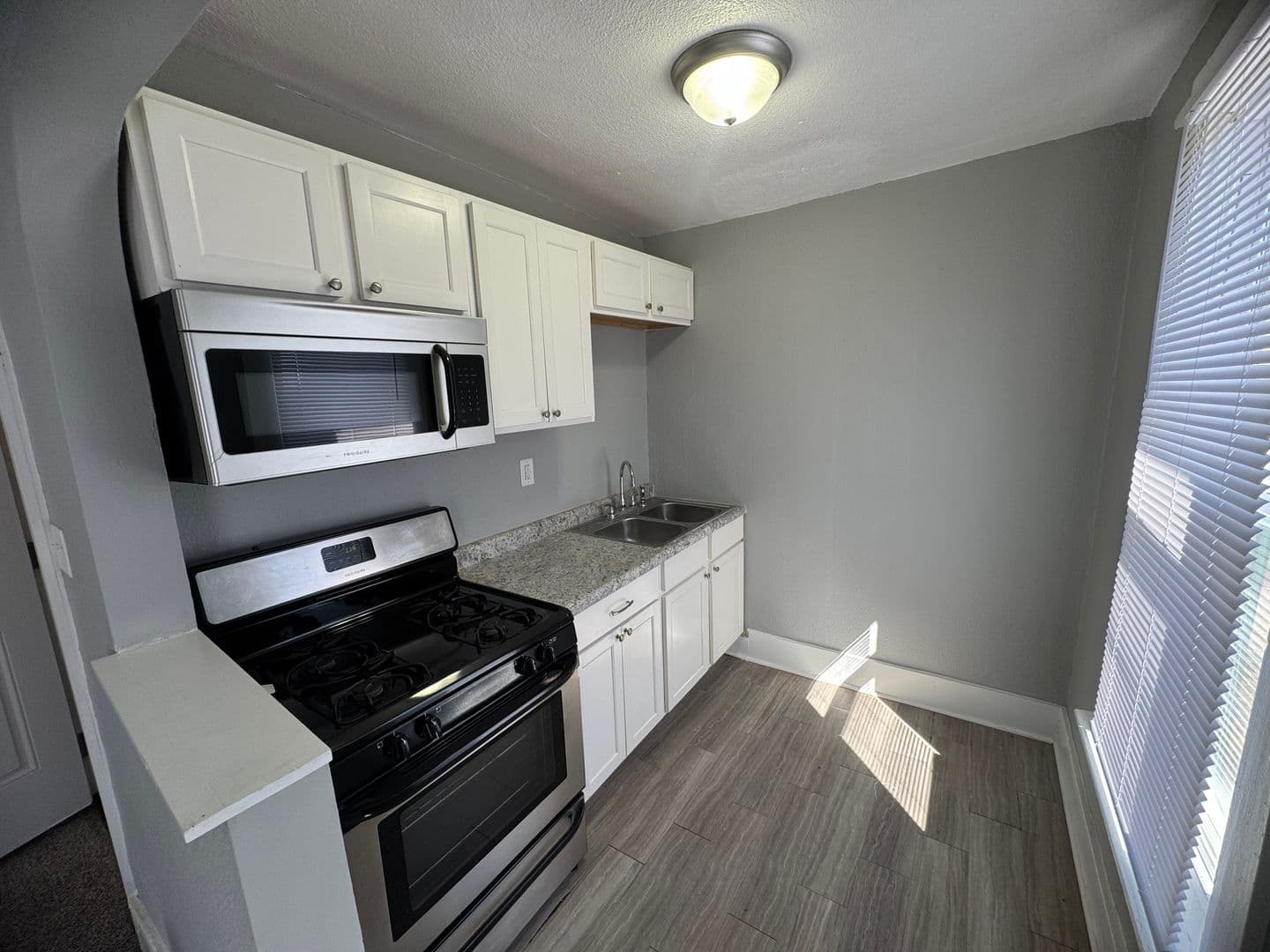 Davenport Apartment: 524 Lincoln Ct