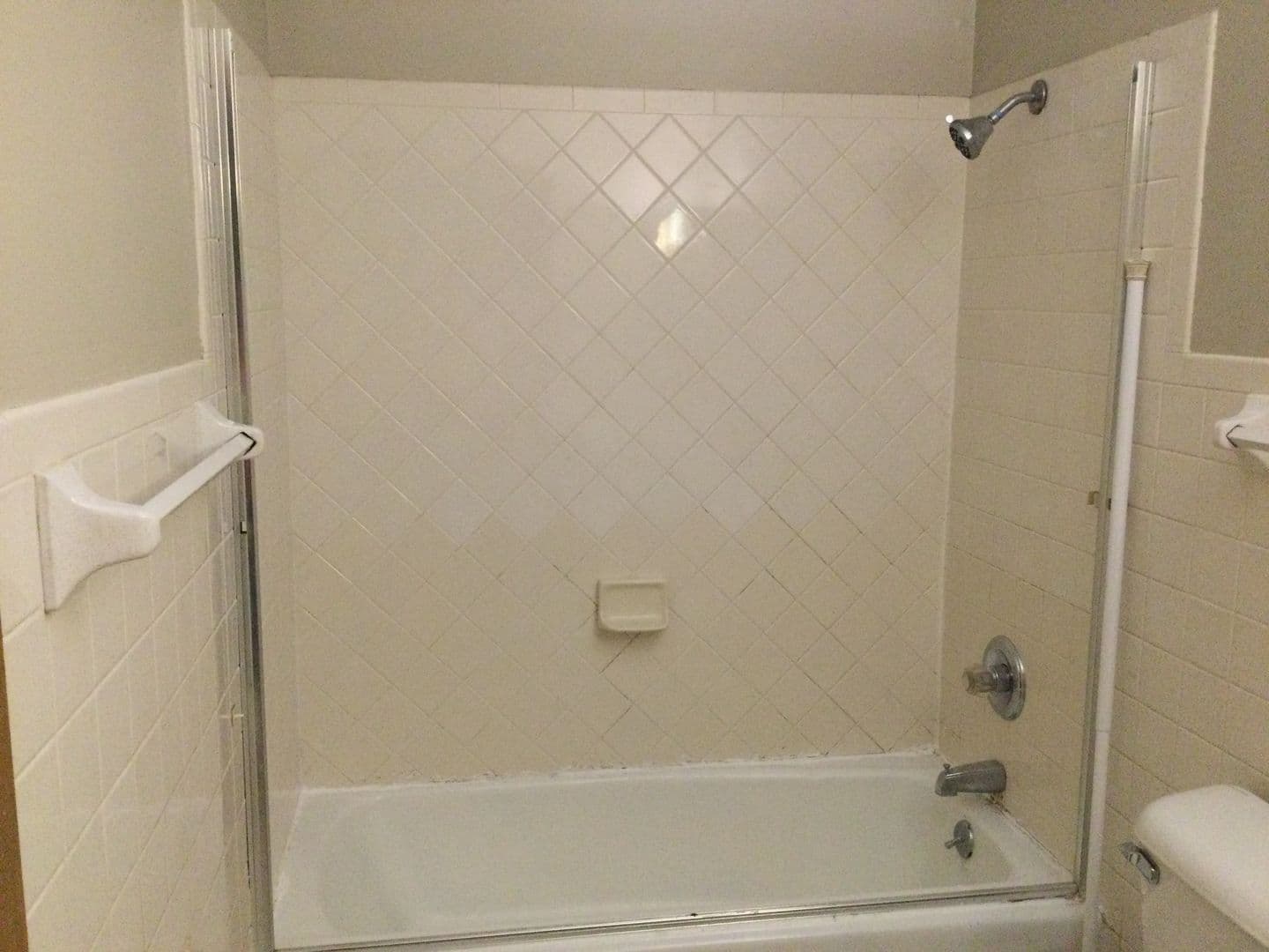 Moline Apartment: 3532 60th Street