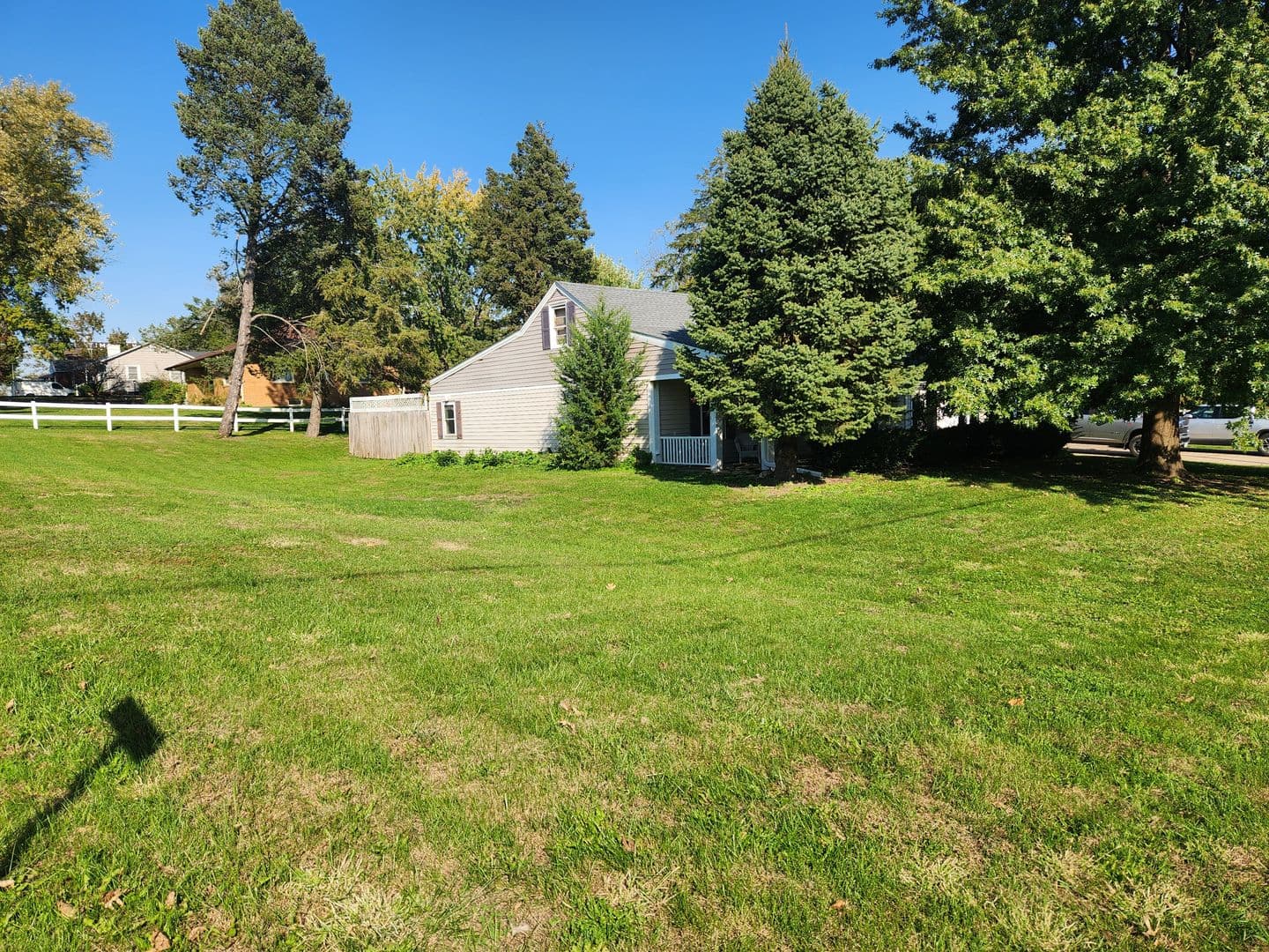 Davenport House: 108 E 37th St