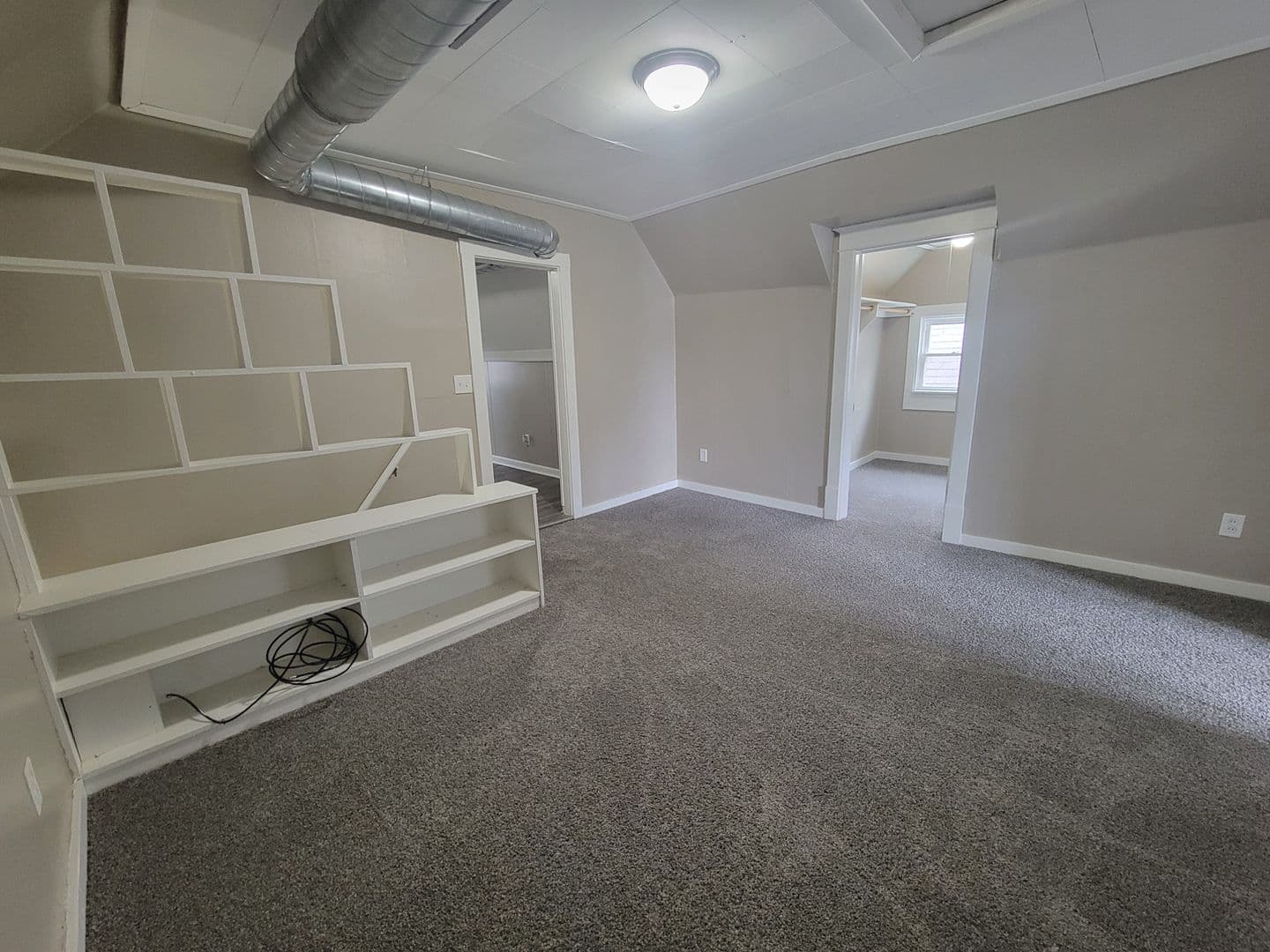Rock Island Apartment: 605 41st Street