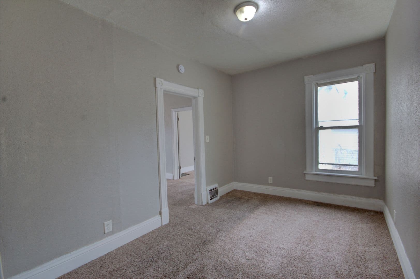 Moline House: 1118 17th Avenue