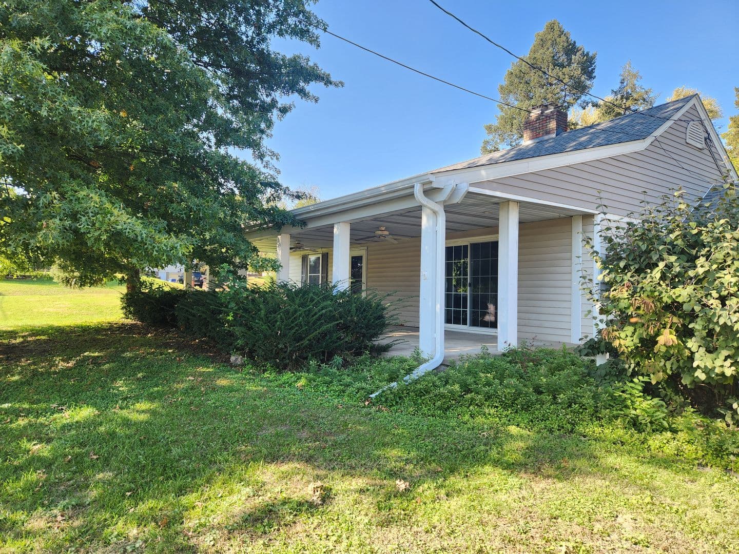Davenport House: 108 E 37th St