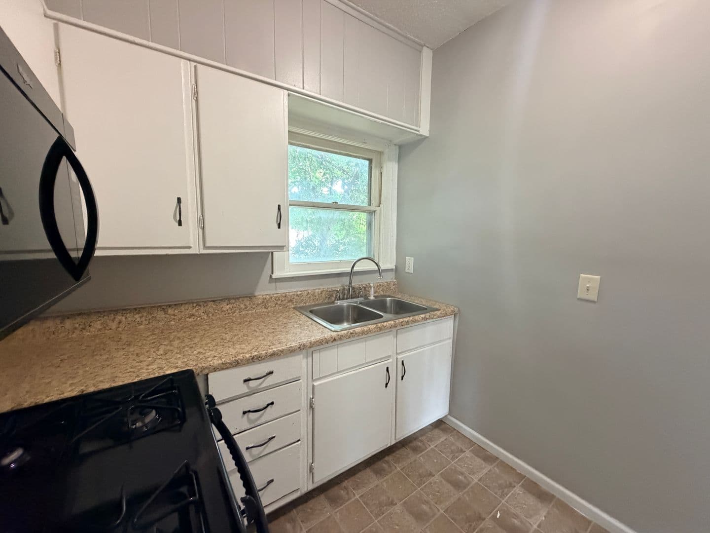 Moline House: 1614 13th Avenue