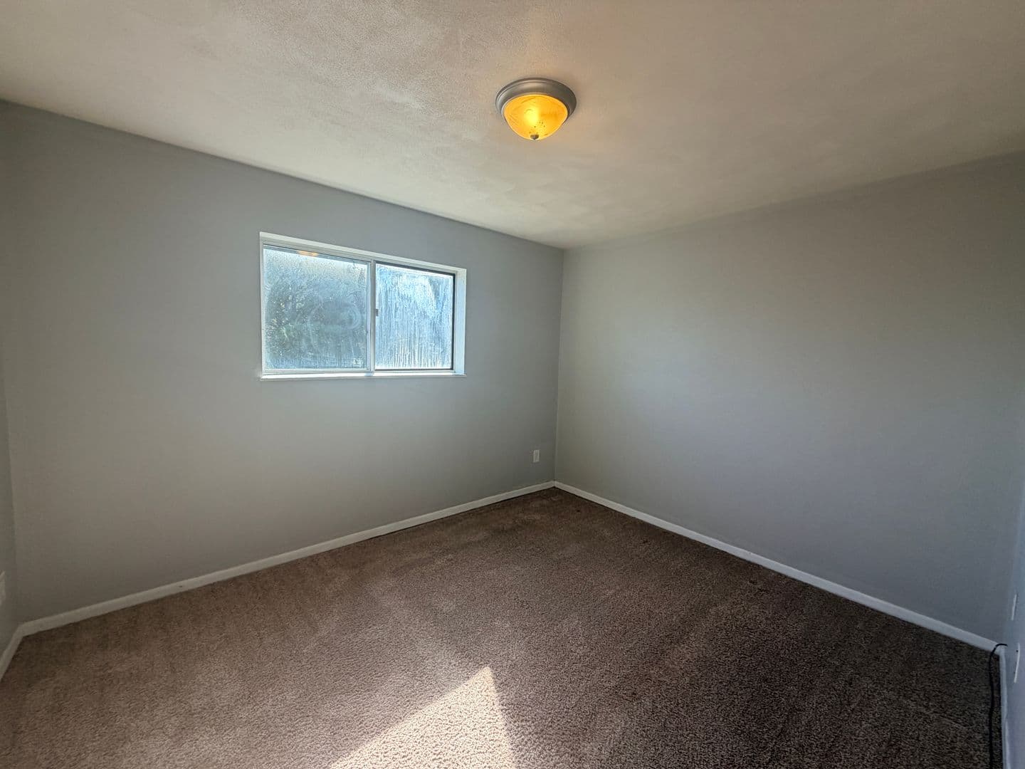 Moline Apartment: 4425 53rd Street