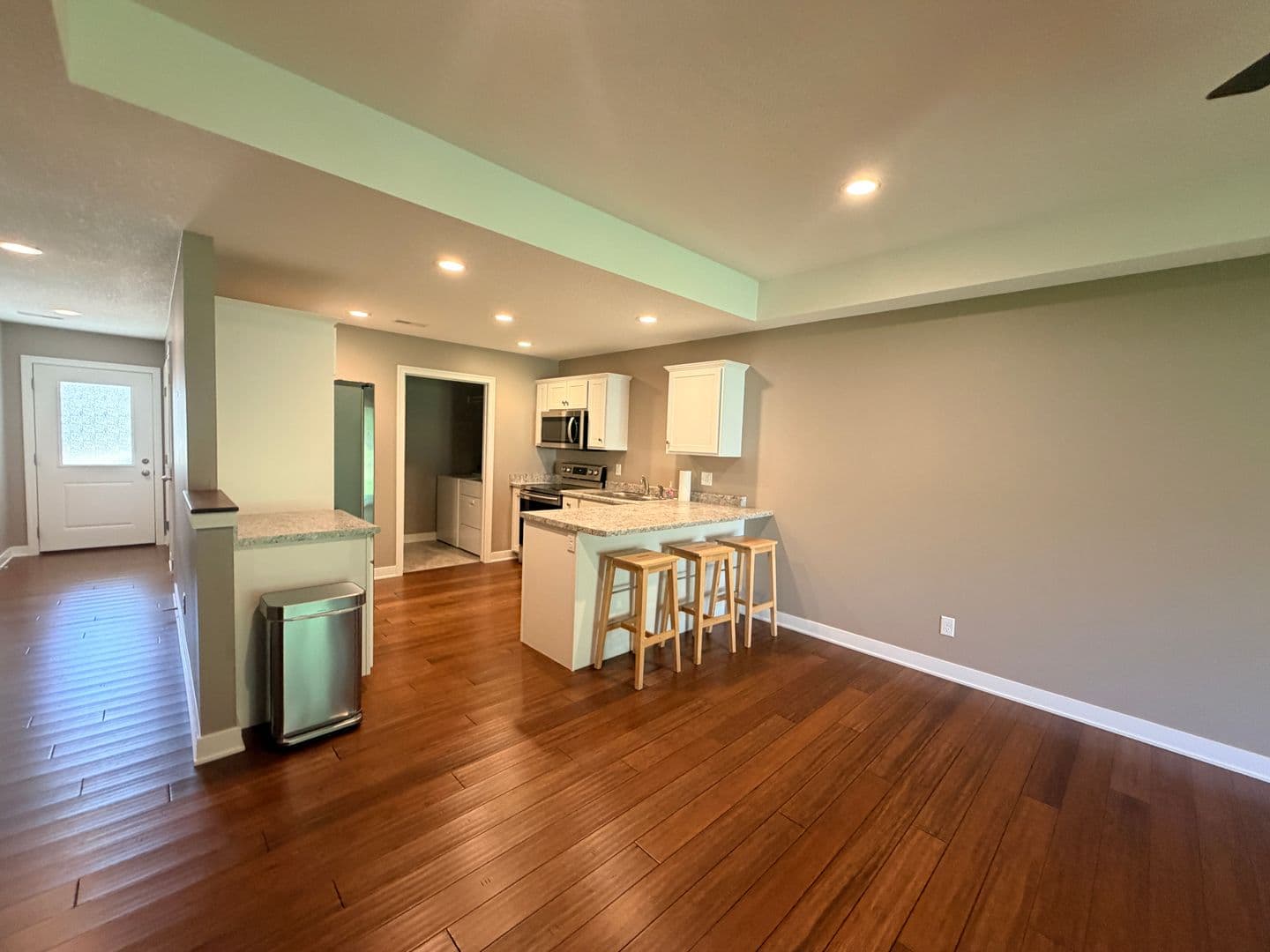 Moline House: 1420 51st Street Drive