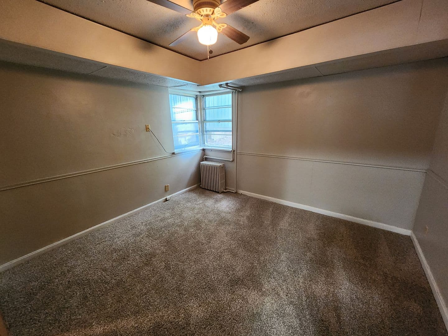 Rock Island Apartment: 1314 20th Street
