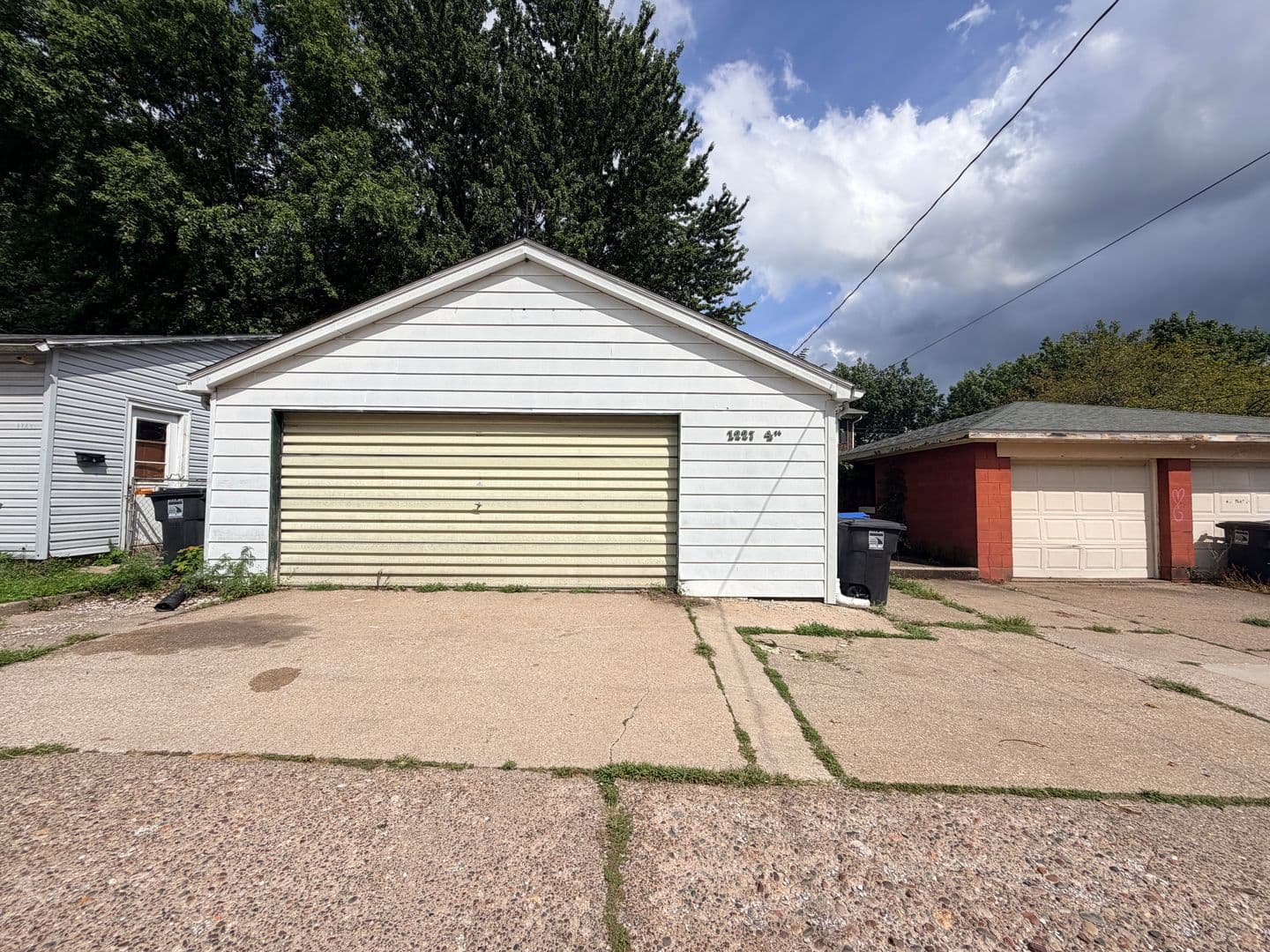 Moline House: 1227 4th Street