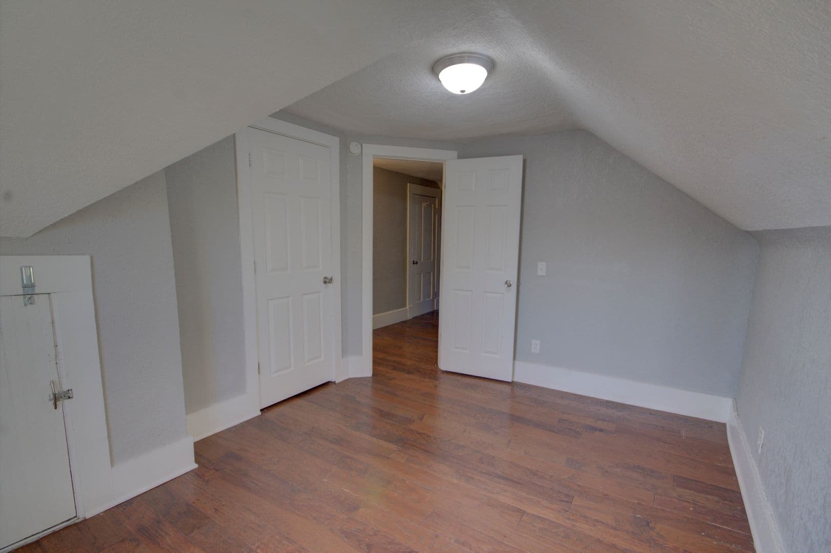 Davenport House: 2230 Redwood Ave.