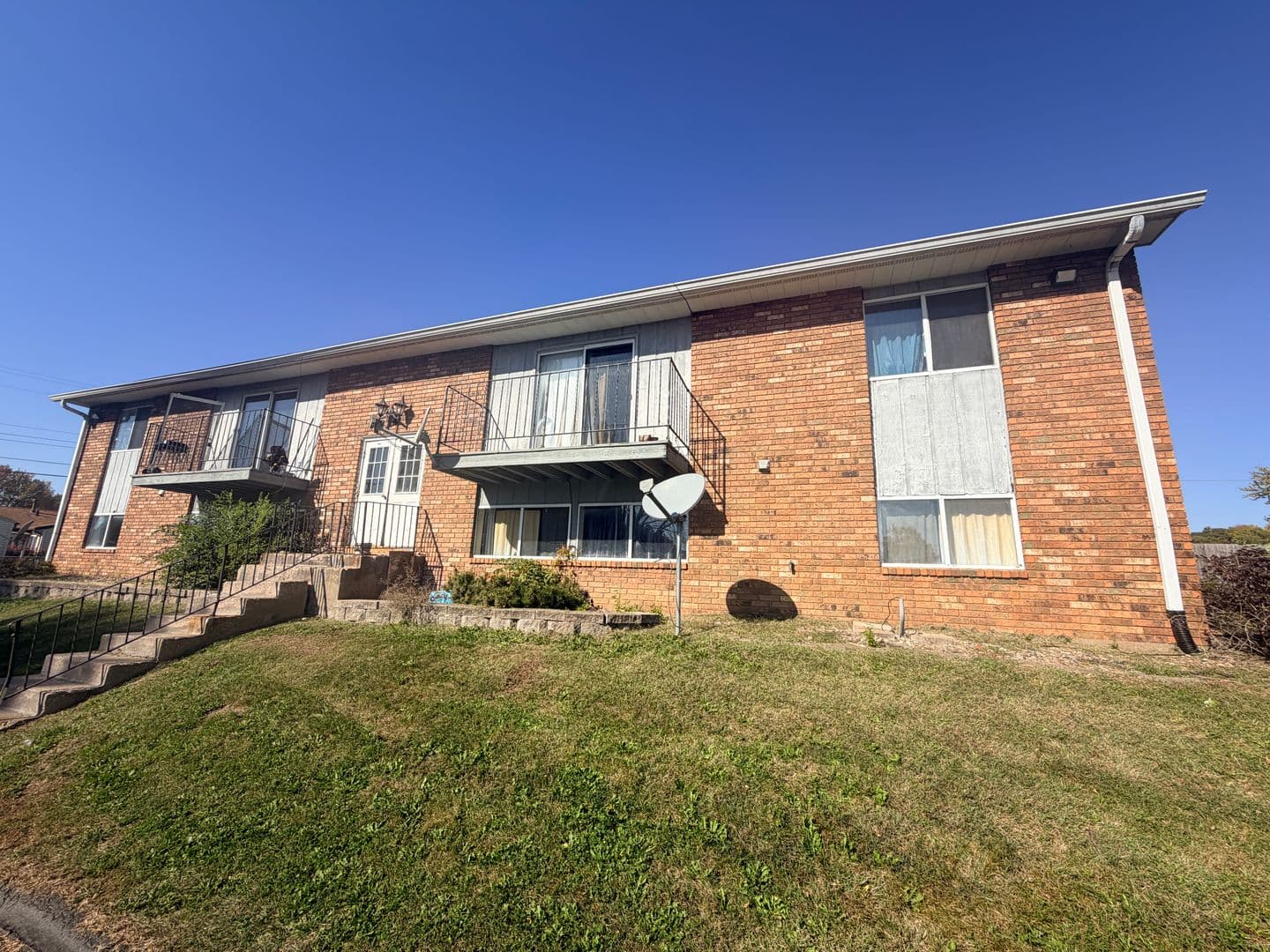 Moline Apartment: 4425 53rd Street