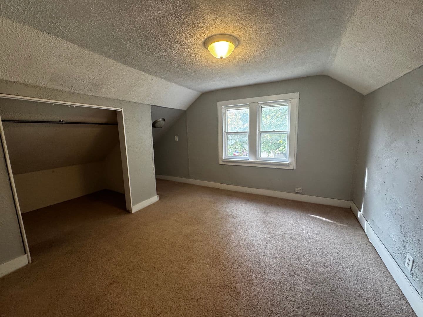 Rock Island House: 1125 37th Street