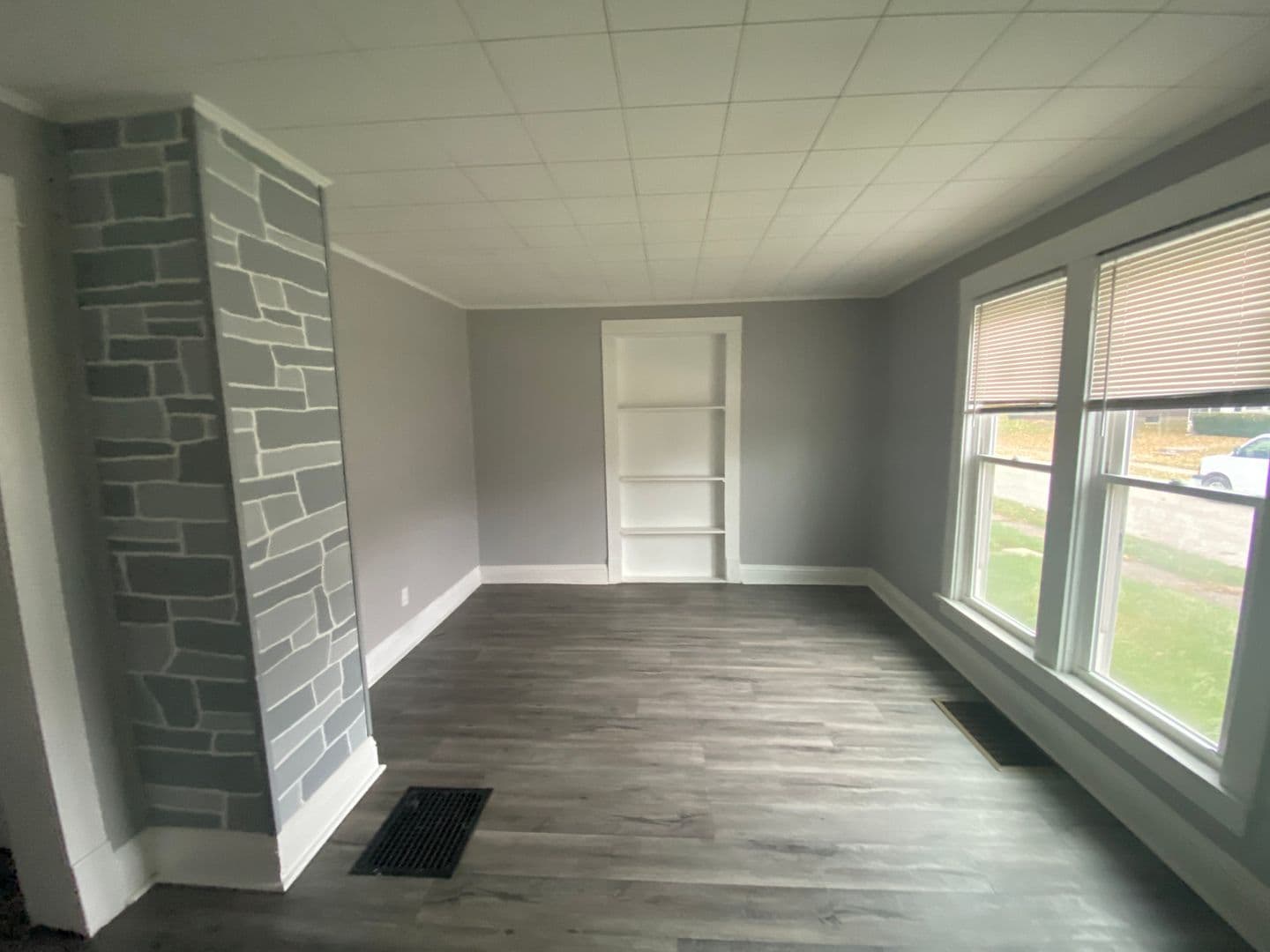 Davenport House: 2715 Carey Avenue
