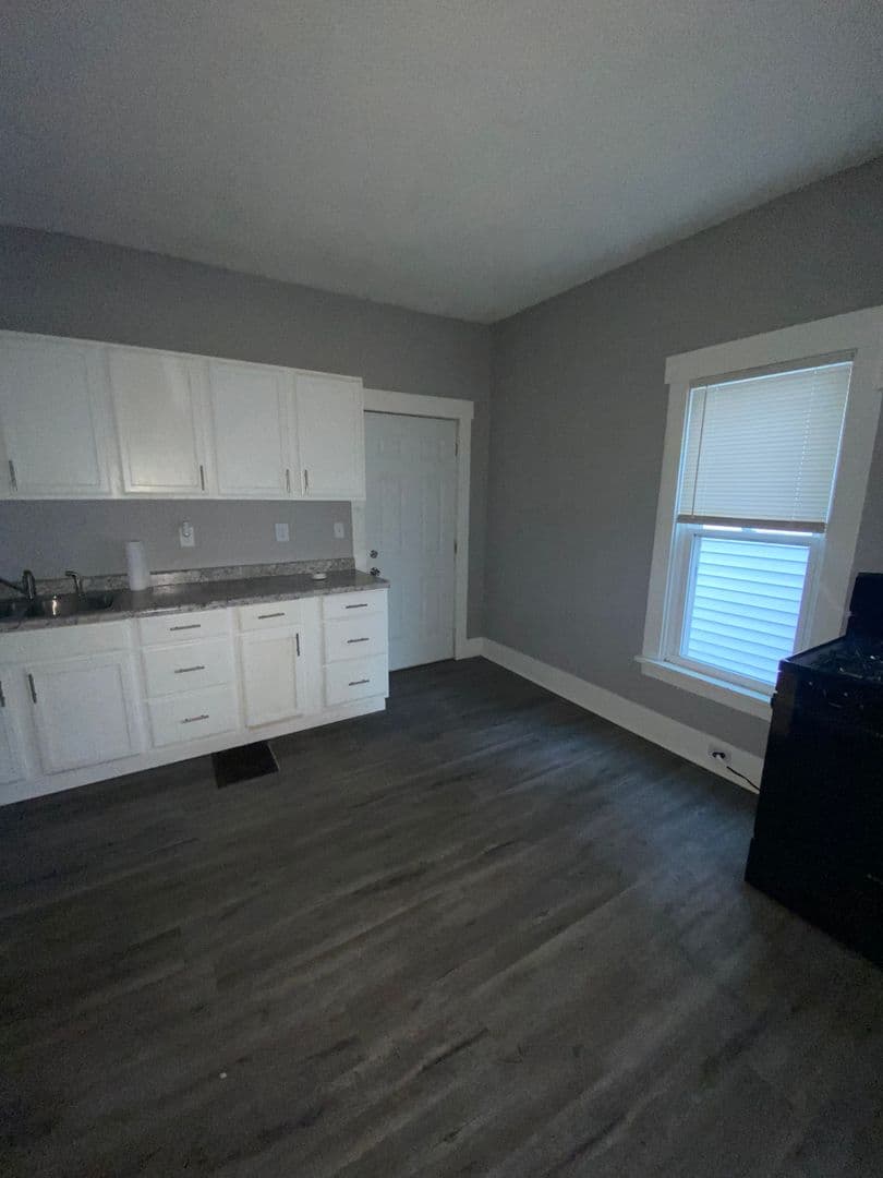 Davenport House: 2715 Carey Avenue