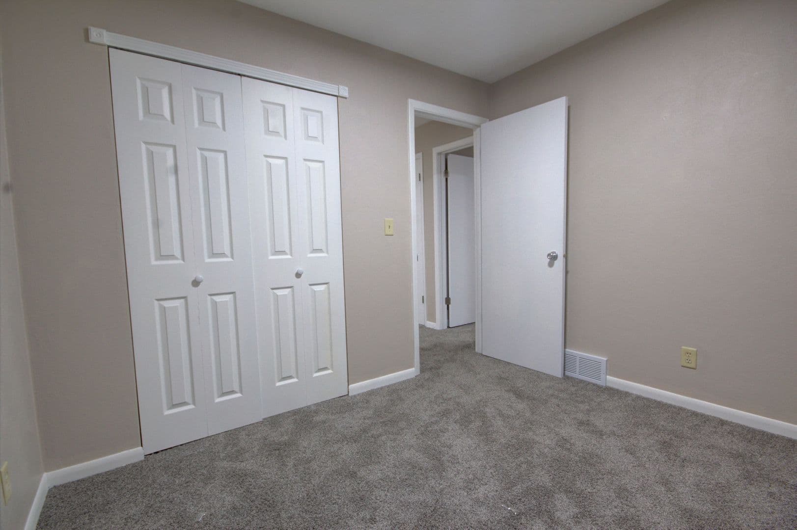 Orion House: 53 Sunny Hill Dr