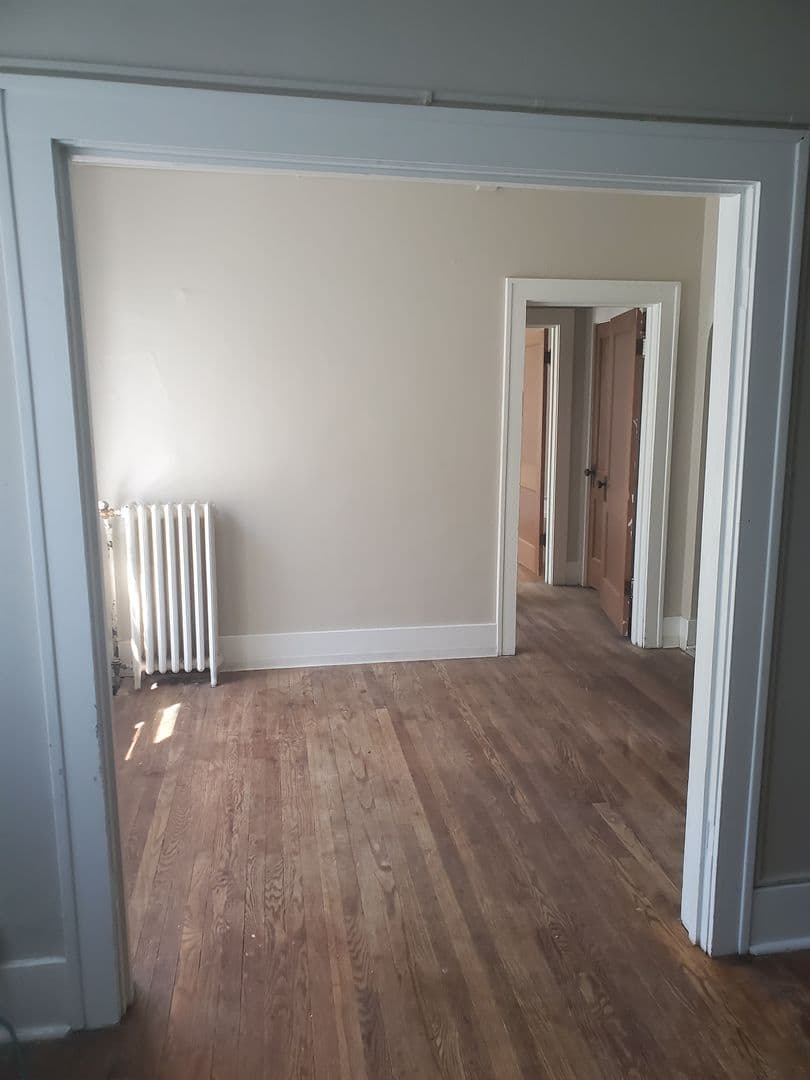 Moline Apartment: 1215 15th Street