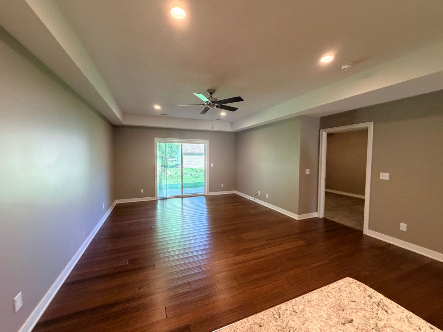 Moline House: 1420 51st Street Drive