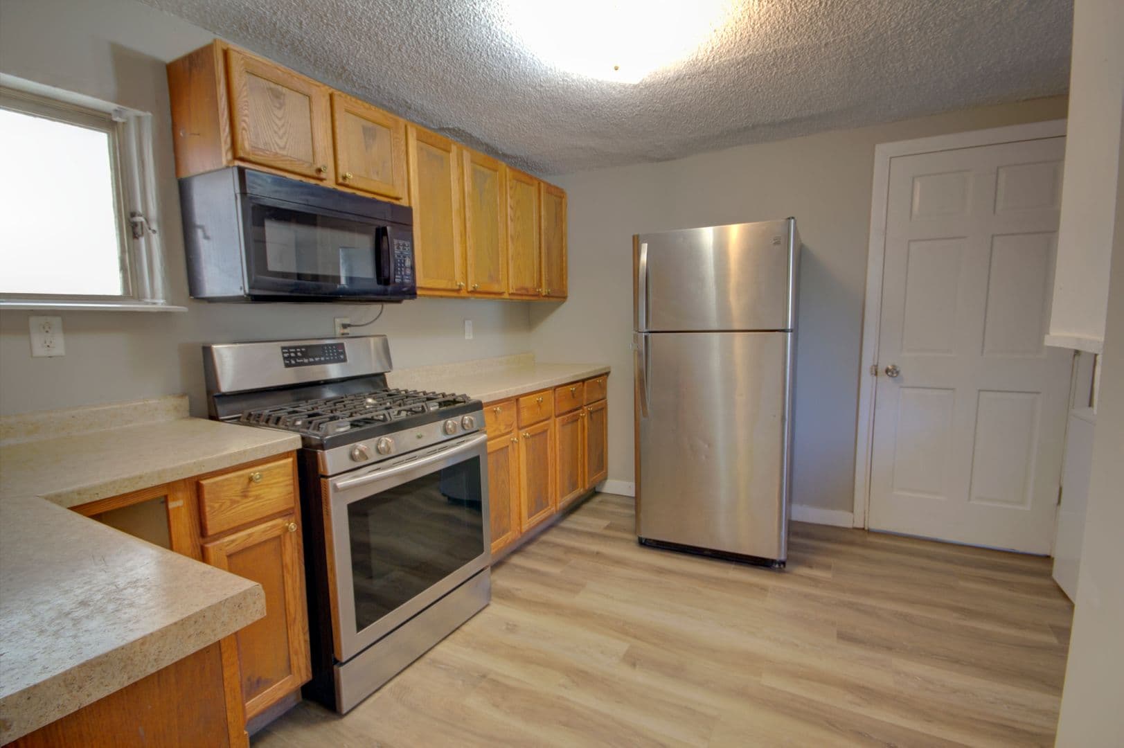 Davenport House: 1607 W 2nd St