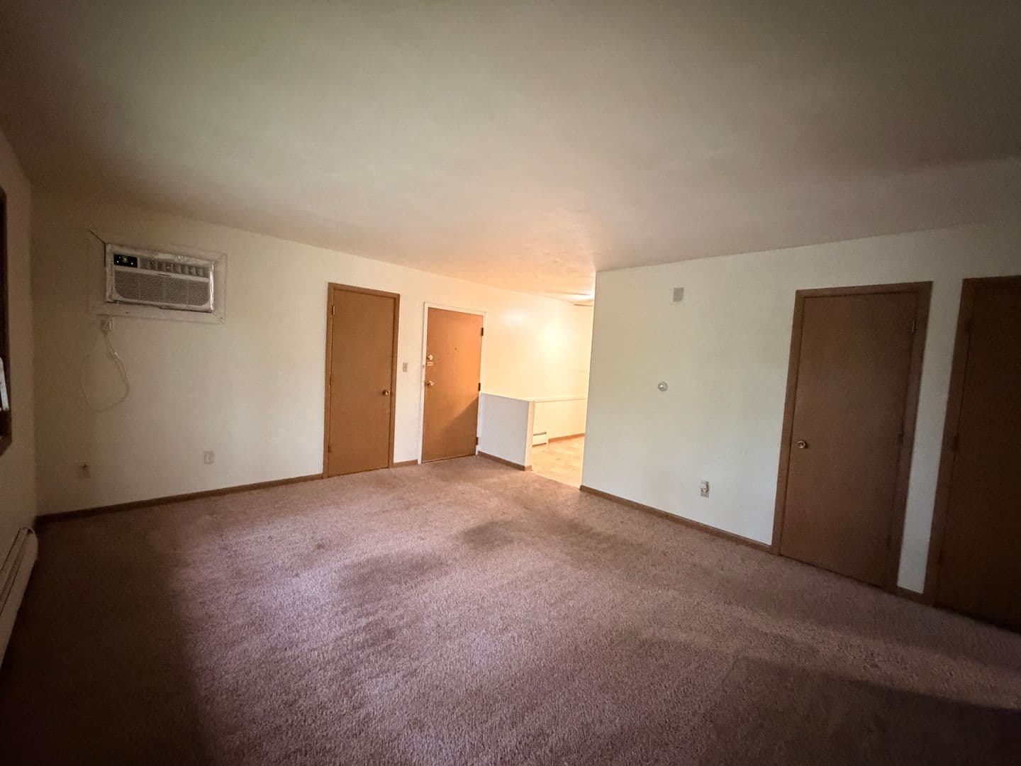 Moline Apartment: 3532 60th Street